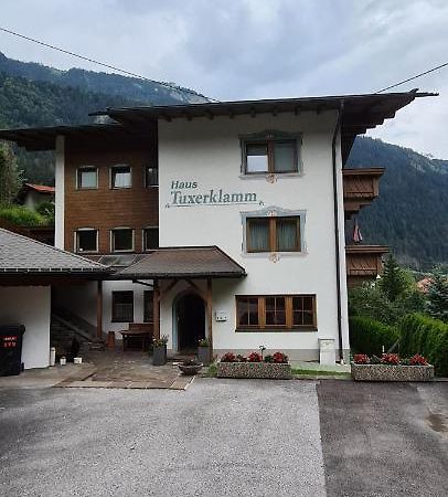 Haus Tuxerklamm Apartamento Finkenberg Exterior foto