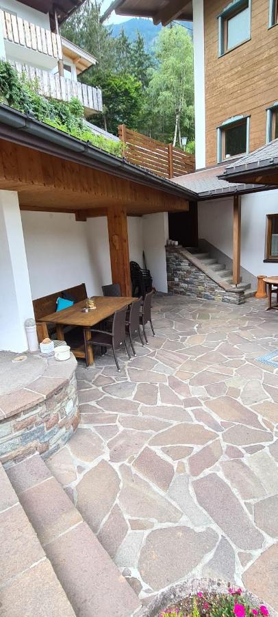 Haus Tuxerklamm Apartamento Finkenberg Exterior foto