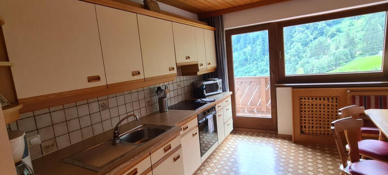 Haus Tuxerklamm Apartamento Finkenberg Exterior foto