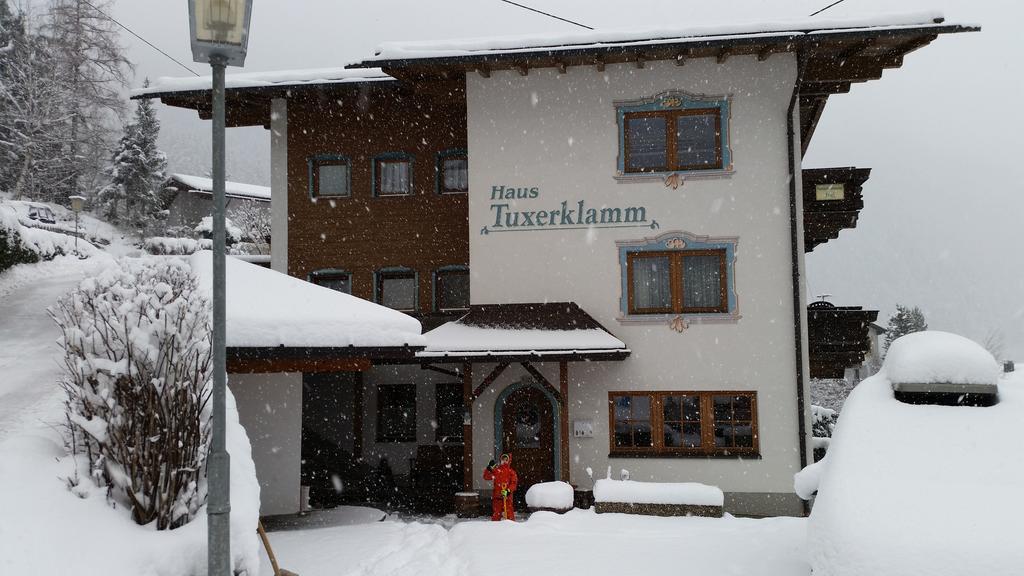 Haus Tuxerklamm Apartamento Finkenberg Exterior foto