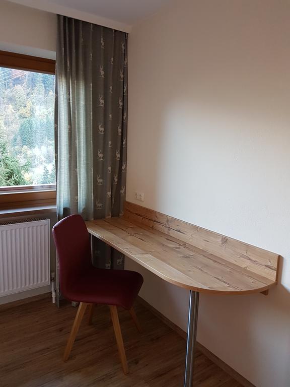 Haus Tuxerklamm Apartamento Finkenberg Exterior foto